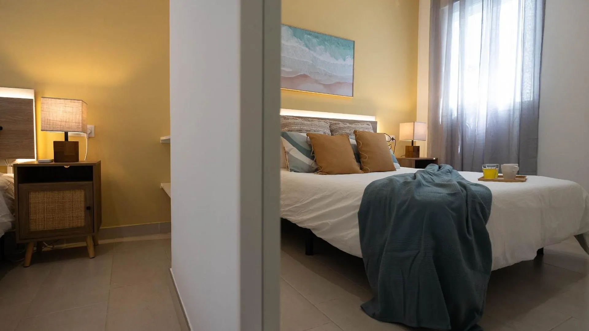 Aire Siroco - Beach Apartment 14 베날마데나코스타 0*,